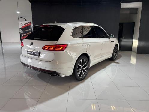 2022 Volkswagen Touareg