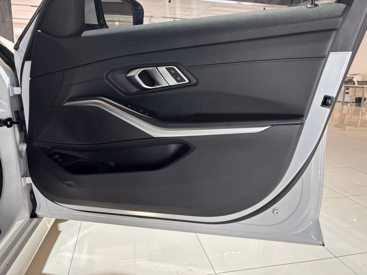 2021 BMW 3 Series