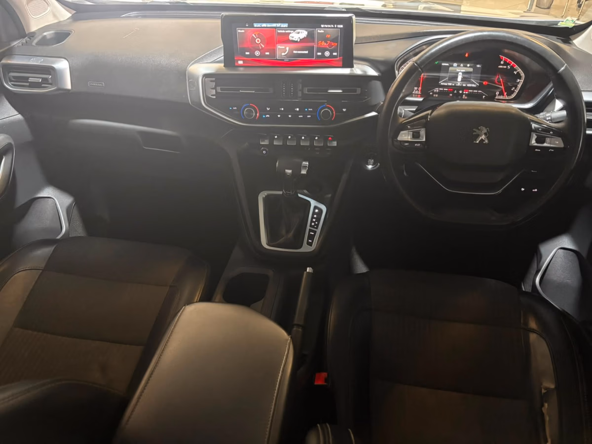 2024 Peugeot Landtrek