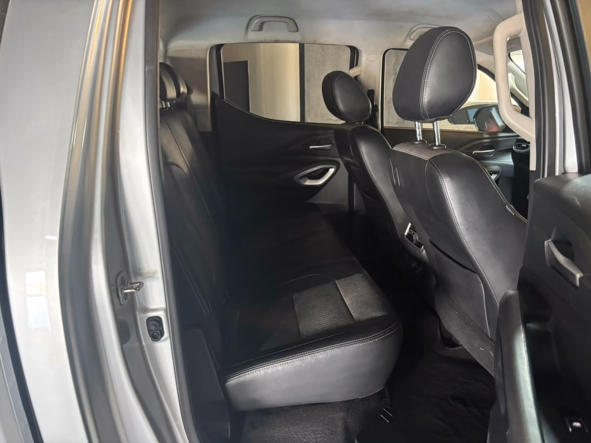2024 Peugeot Landtrek