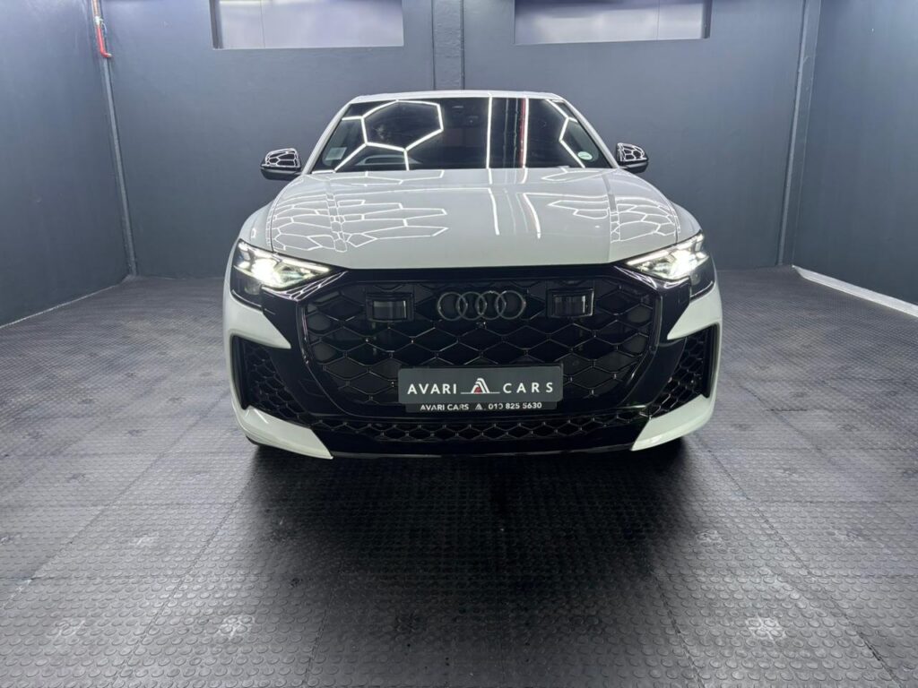 2025 Audi RSQ8 Quattro Performance