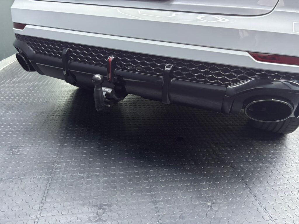 2025 Audi RSQ8 Quattro Performance