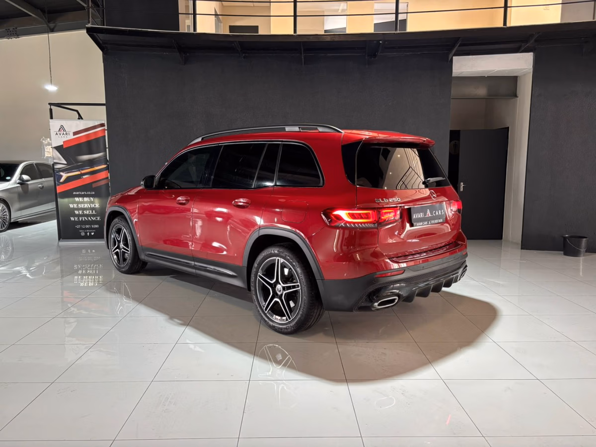 Mercedes-Benz GLB