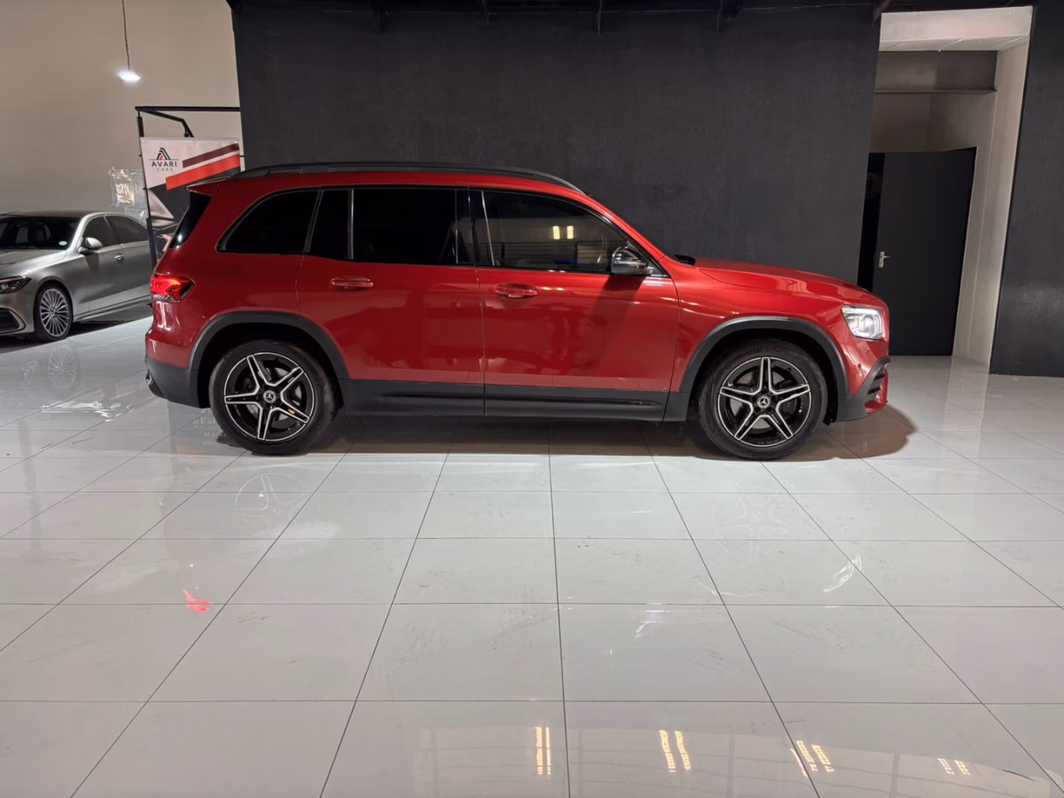 Mercedes-Benz GLB