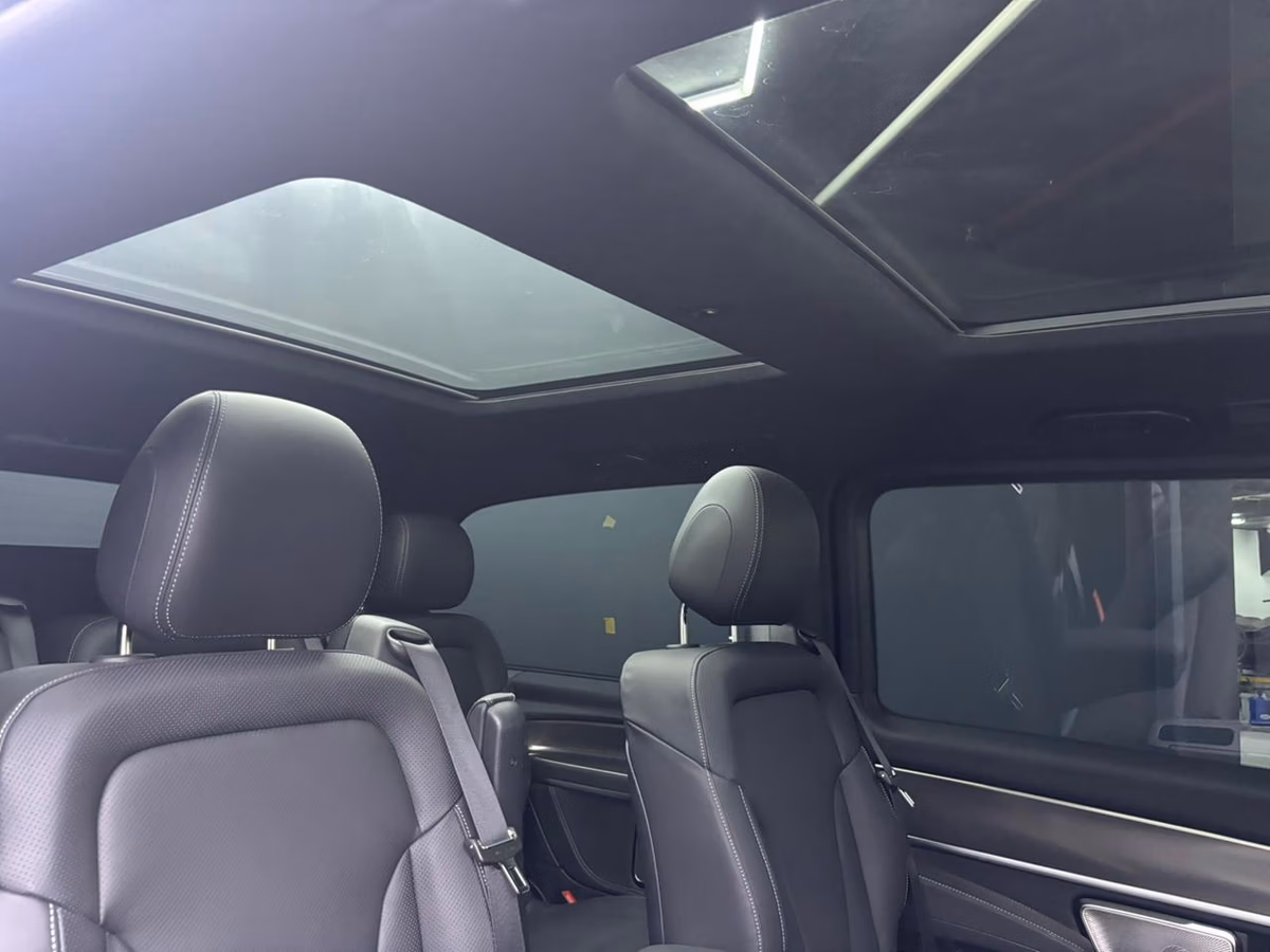 Mercedes-Benz V-Class