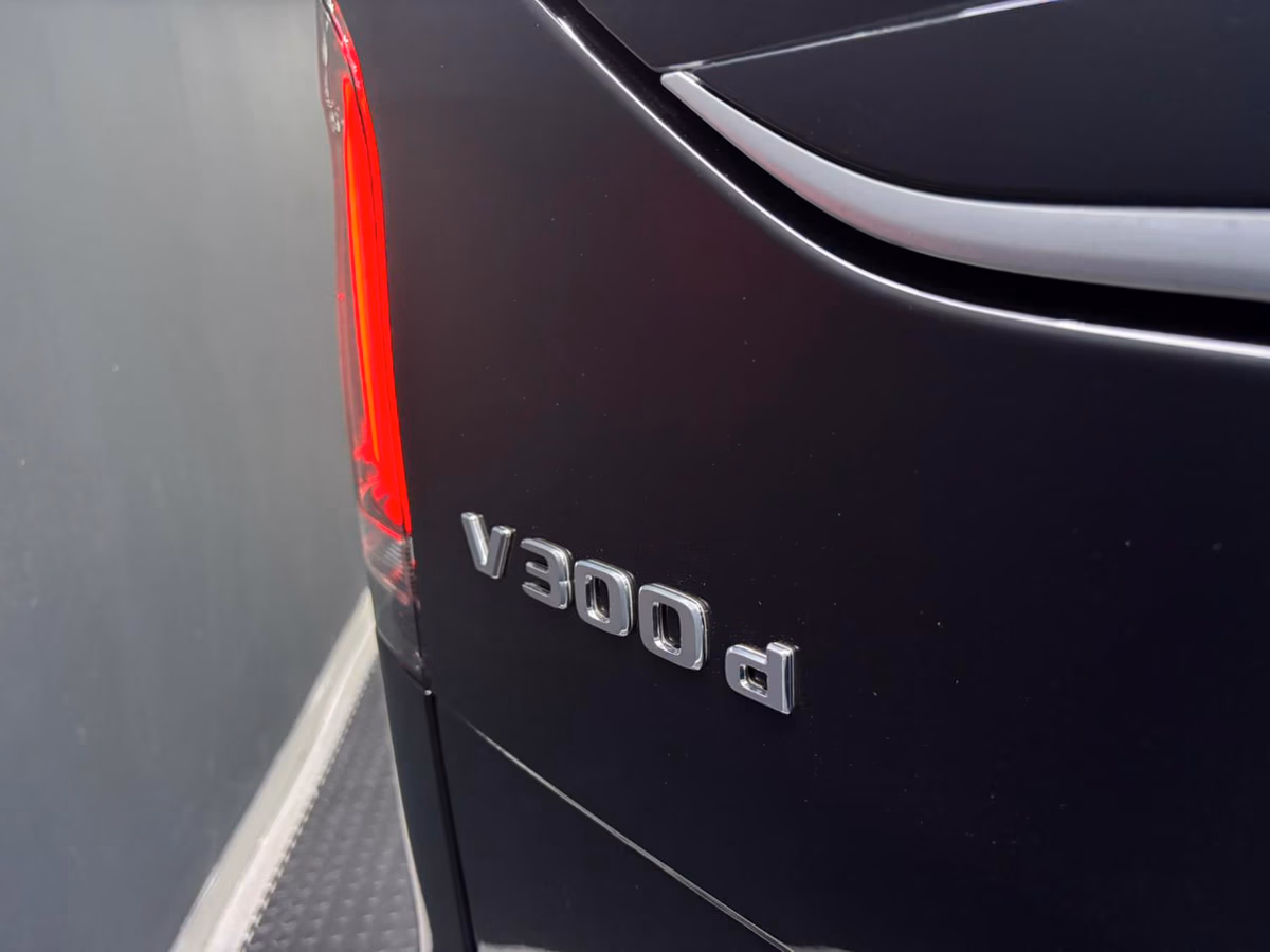Mercedes-Benz V-Class